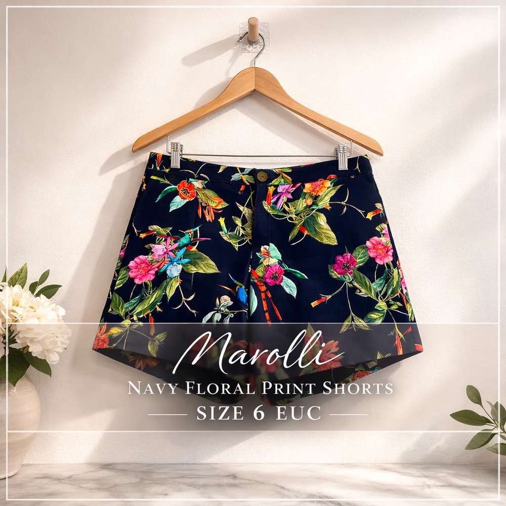 Marolli Navy Floral Print Shorts Size 6